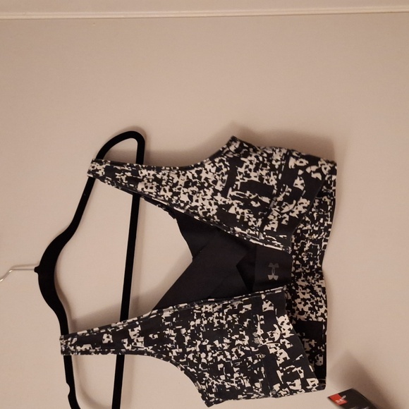 Sport top - Picture 2 of 4